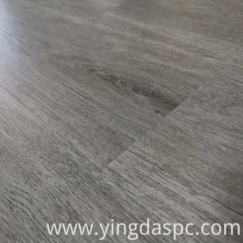 Virgin Material Eir Surface with Oak Pattern Luxury Vinyl Click Spc Flooring